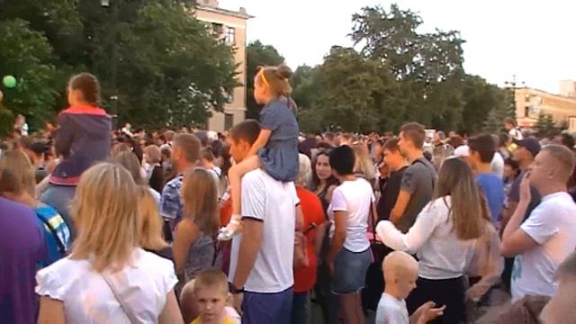 Тина Кароль в Лисичанске 15.07.2019 г. смотреть онлайн