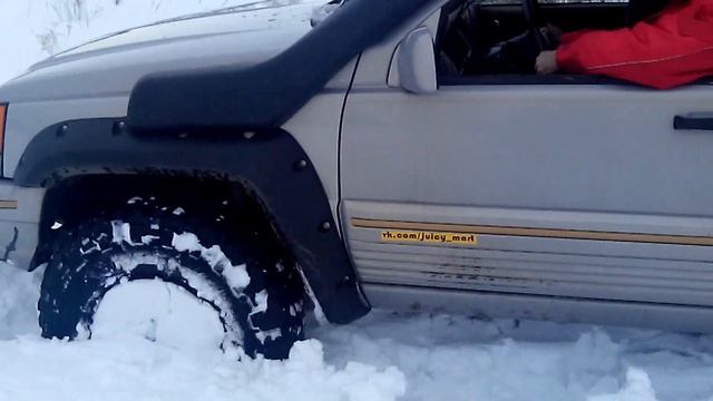 grand cherokee по снегу на мудах смотреть онлайн