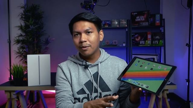 ความรู้สึกหลังใช้งาน iPad Gen 8 มาเกือบปี ซื้อตอนนี้หรือควรรอ Gen 9 ?? смотреть онлайн