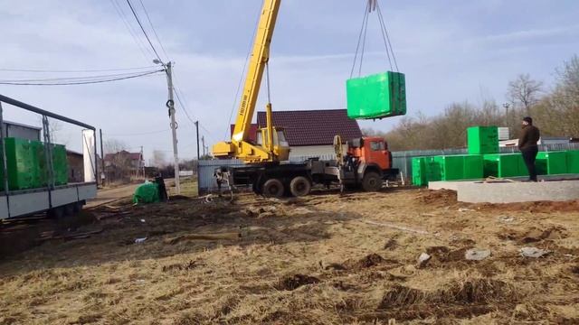 Доставка газобетонных  блоков Poritep