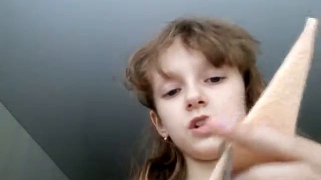 Простая снежинка из салфетки смотреть онлайн