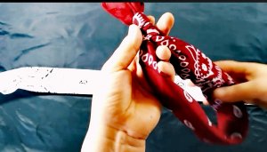 Как завязать бандану: модно, красиво и правильно