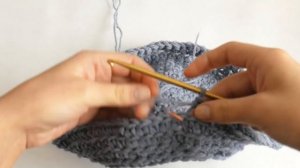 ВЯЖЕМ базовый стильный БЕРЕТ за пару часов!