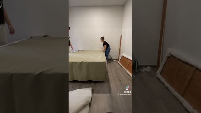 Finally checked making my own headboard off my DIY list. It was so much fun! #diy #homedecor смотреть онлайн