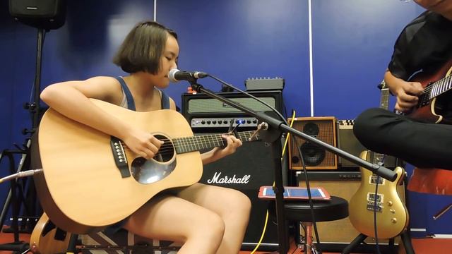 皇冠音樂 夥伴試琴篇 -- SCHERTLER 音箱+Martin DX1RAE/柔臻小編&打雜大毛 смотреть онлайн