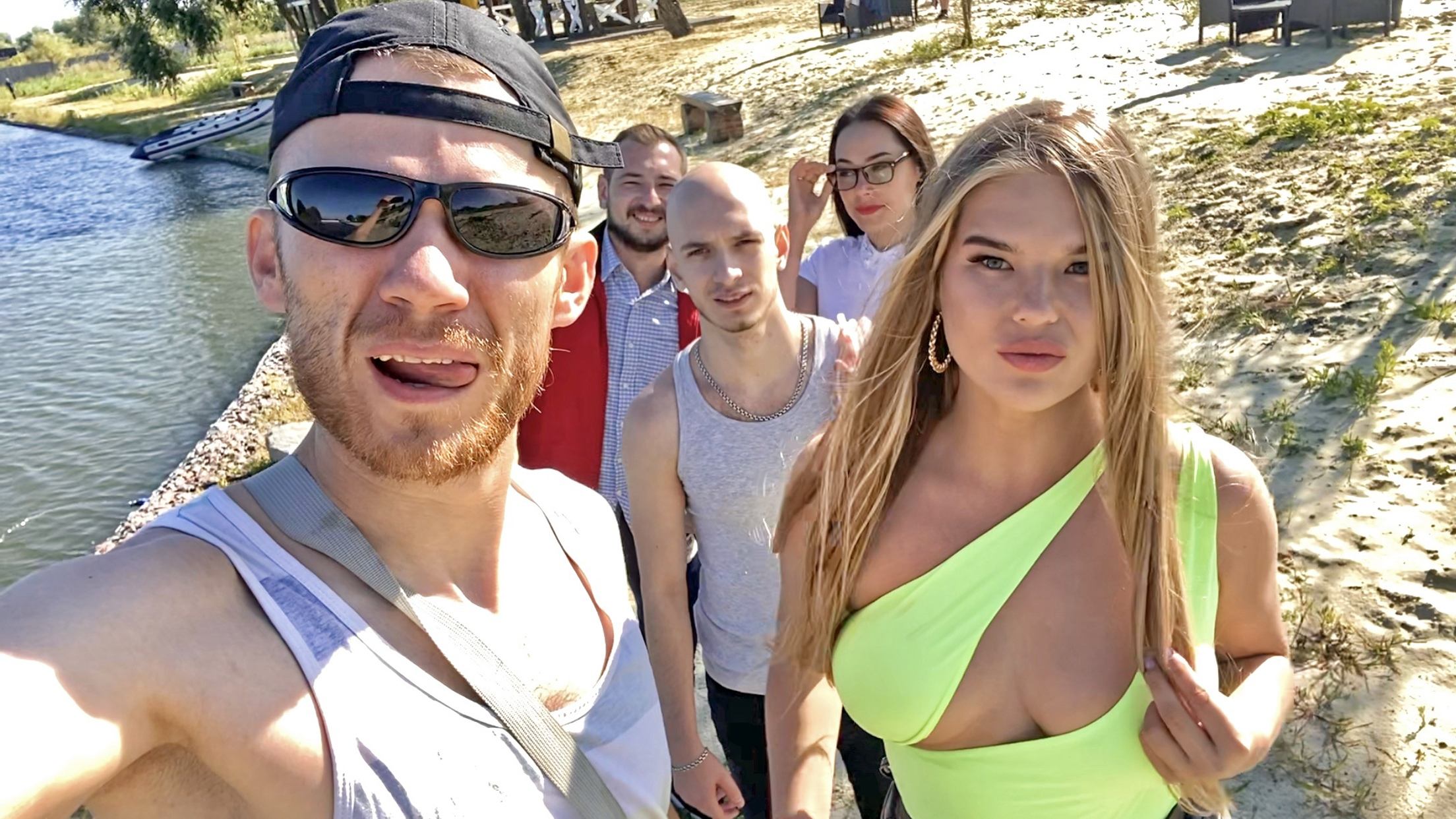 ЖЕСТКИЙ ПОДКАТ К РИЭЛТОРШЕ. У ТЯПЫ ОПЯТЬ НОВАЯ ДЕВУШКА??? [Красавица и Чудовище] смотреть онлайн