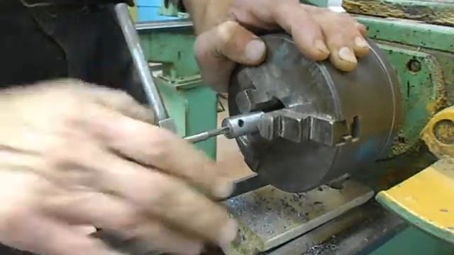 Винтовой замок смотреть онлайн