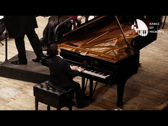 Й Гайдн Концерт ре мажор, 1 ч Исполнитель Артём Аракелян смотреть онлайн