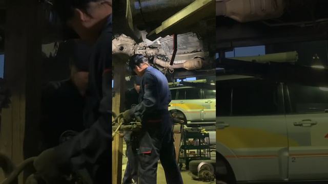 Mitsubishi Delica Engine Replacement смотреть онлайн