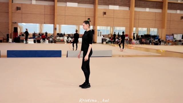 Тренировочный день Сборной России по художественной гимнастике ??? смотреть онлайн