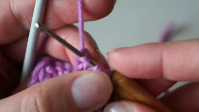 Завязки для детской шапки - ЛЕГКИЙ способ - шнурок i-cord смотреть онлайн