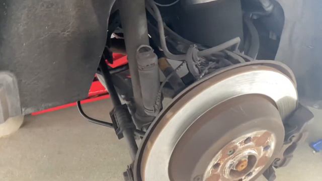 W251 Rear Wheel Speed Sensor смотреть онлайн