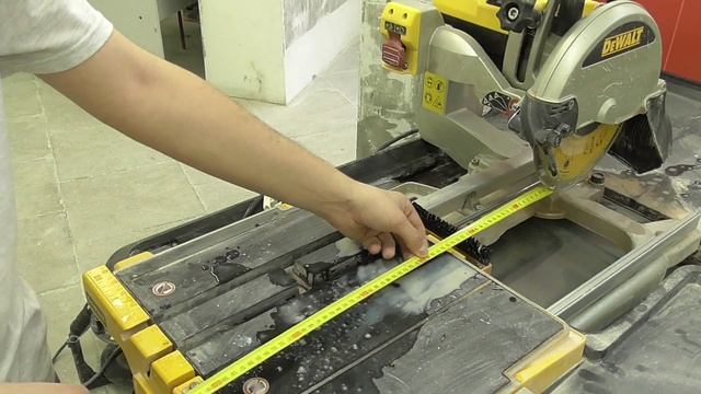 Обзор плиткореза DеWalt D24000. смотреть онлайн
