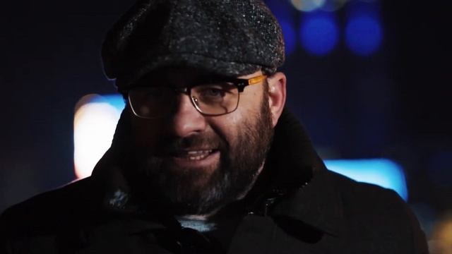 Михаил Пореченков в рекламе ЖК «Екатерининский парк». «Строитель, возведи мне дом...» смотреть онлайн