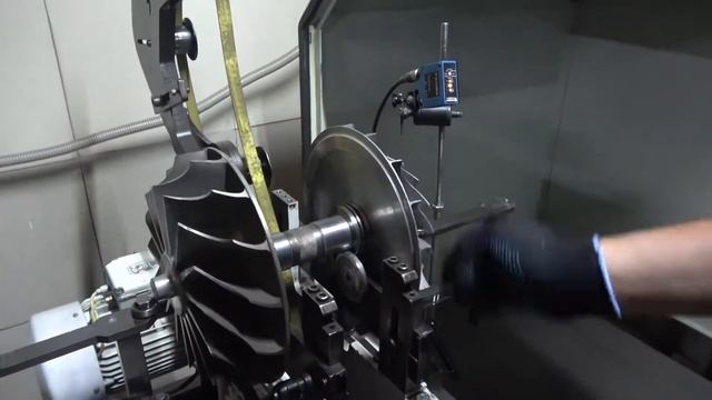 Балансировка валов большого диаметра на стенде SCHENCK смотреть онлайн