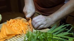 Борщ, нарезка моркови