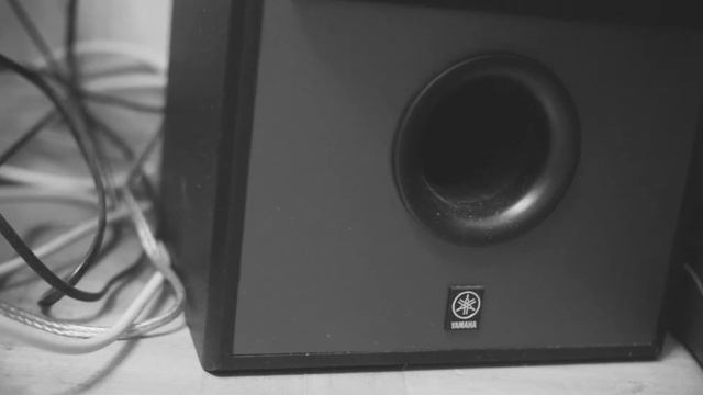 Yamaha NS-8390 и yamaha RX-V559 смотреть онлайн