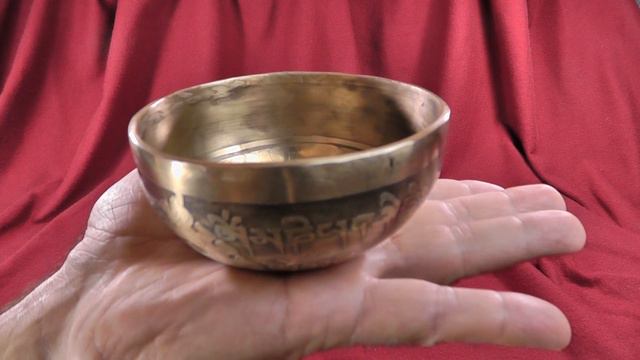 Поющая чаша Премиум 10,5 см, До# 563 Гц смотреть онлайн