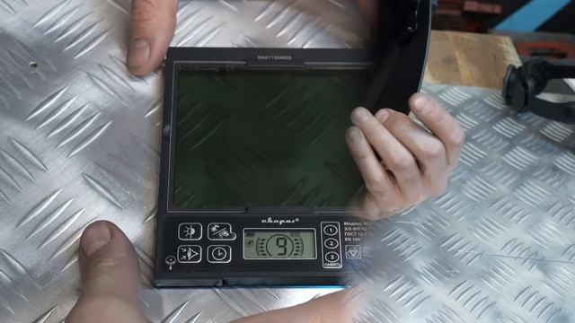 Сварочная маска Сварог Tech C70D. Полный обзор. смотреть онлайн