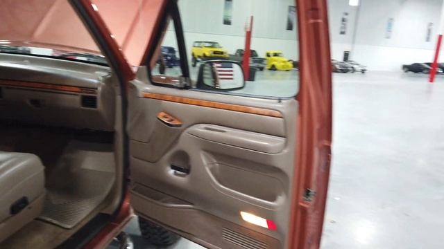 1994 Ford Bronco Walk Around смотреть онлайн