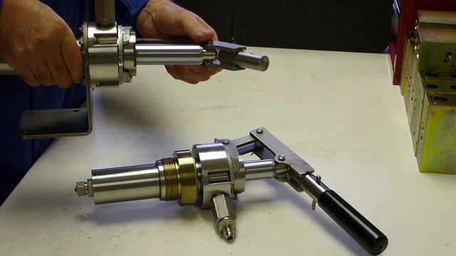 How to fit a Hydraulic Drum Pump смотреть онлайн