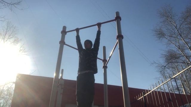 Как подтягиваться?(Тренировка на увеличение) смотреть онлайн