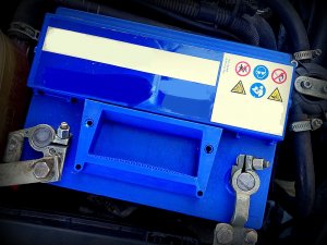 Болтается клемма аккумулятора? Это может привести к поломке вашего автомобиля...