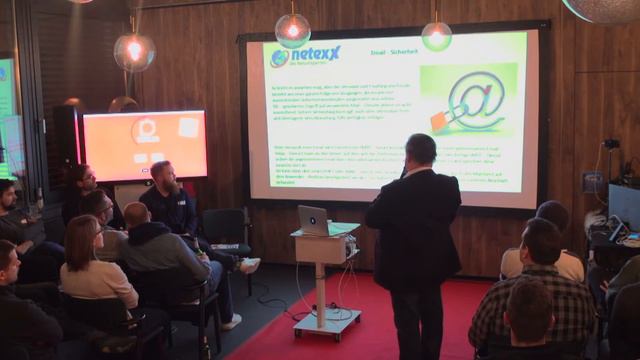 Klaus Jan Ludwig @12min.me: "IT-Risiken und Spionageabwehr" смотреть онлайн