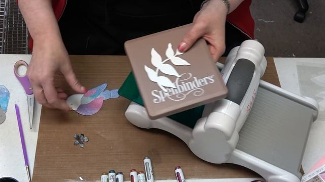 #190 Learn Spellbinders Steel Rule Dies & NEW Nuvo Glitter Markers by Scrapbooking Made Simple смотреть онлайн