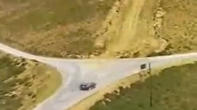1992 Ford Escort RS Cosworth 4x4 promotional video смотреть онлайн