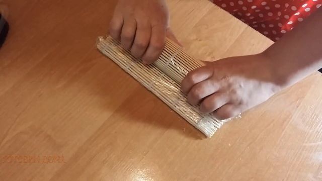 Как Сделать Суши с Черной Икрой??? смотреть онлайн
