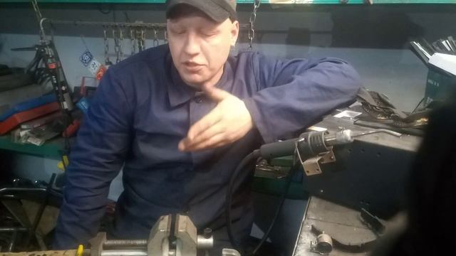 Работа с пластиком. Пайка и обработка полипропилена. смотреть онлайн