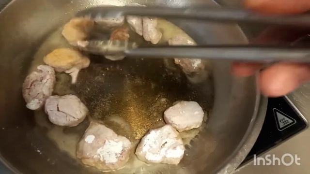 СВИНИНА С АНАНАСАМИ И СВЕЖИМ ОГУРЦОМ В ТОМАТАХ!!! смотреть онлайн