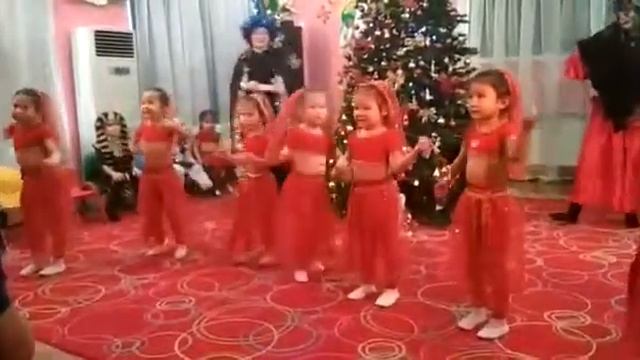 Индийский танец Аяла садик смотреть онлайн