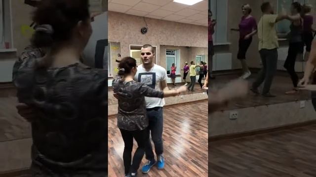 На занятии по БАЧАТЕ - старшая группа смотреть онлайн