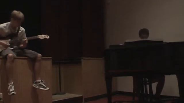 Radiohead: You and Whose Army (cover) смотреть онлайн