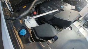 BMW X3 G01 20D x-drive Замена воздушного фильтра.Всё просто.