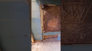 дымит печь при открытии