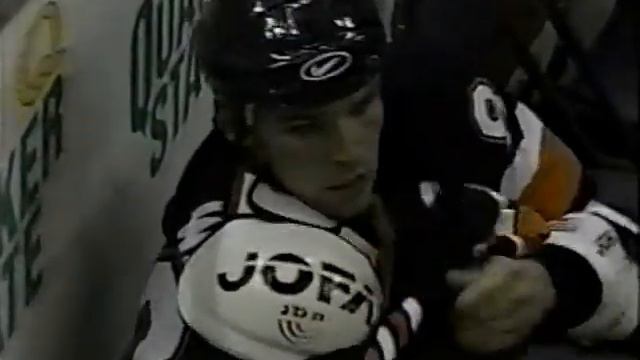 Steve Webb vs Craig Berube Round 2 смотреть онлайн