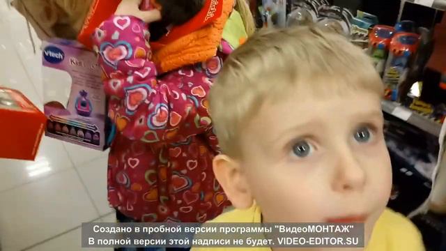 Бабушка нам покупают подарки смотреть онлайн
