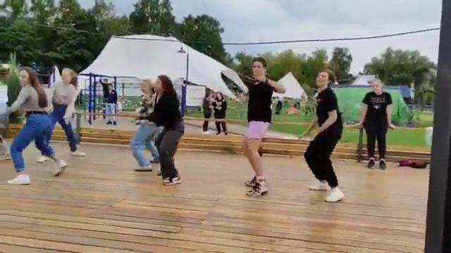 ВЕЗУЧАЯ АНАСТАСИ НА МАСТЕР-КЛАССЕ ? Я В ЧЕРНОМ?⚫ УЗНАЛИ? СОЛНЕЧНОГОРСК | СЕНЕЖ | НАБЕРЕЖНАЯ | смотреть онлайн