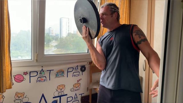 Challenge Adam T Glass !18 kg top down plate curl 29 Jun 2021. смотреть онлайн