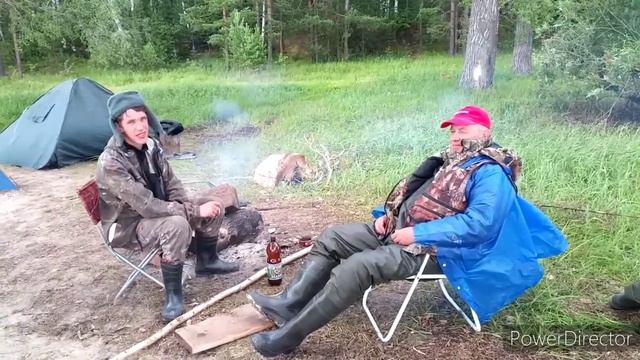 Иртыш.....рыбалка день третий, заготовка рыбы, Алешенька теряет сознание, жарим рыбу... смотреть онлайн