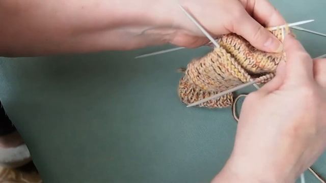 Детские носки спицами смотреть онлайн