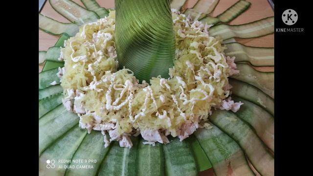 Салат с курицей и свежими огурцами???????????? смотреть онлайн