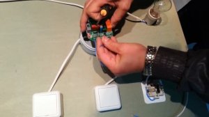 Схема проходного выключателя из трех и более мест