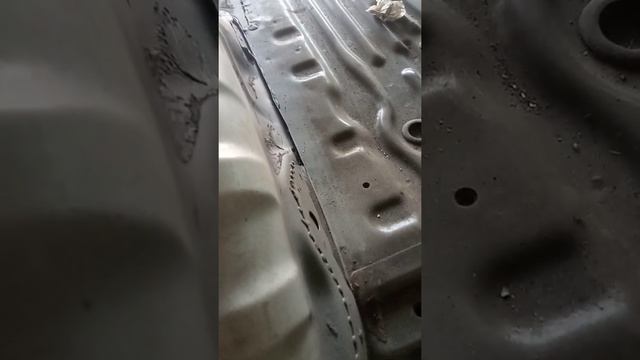 Prado 95 меняю гнилые пороги видео 1 смотреть онлайн