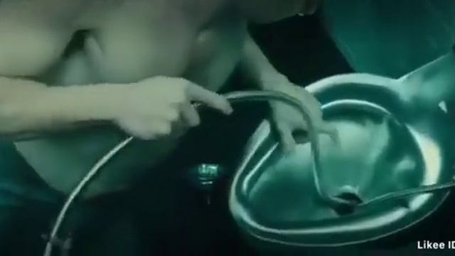 Зачем так над людьми издеваться 😭😭😭 смотреть онлайн
