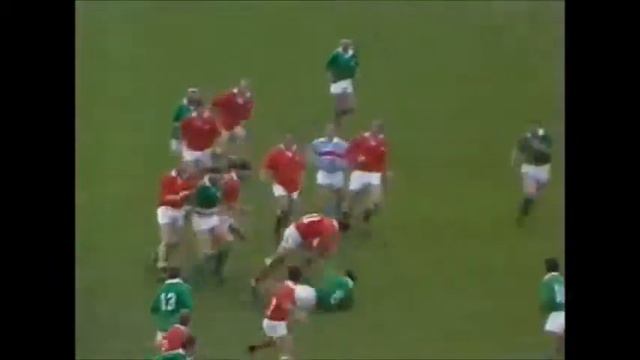 Tom Woods boshes over Derek McGrath смотреть онлайн