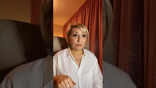Почему не везет в любви: про женщин, бегущих по граблям смотреть онлайн